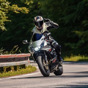 Honda CBR 954 RR - 5
