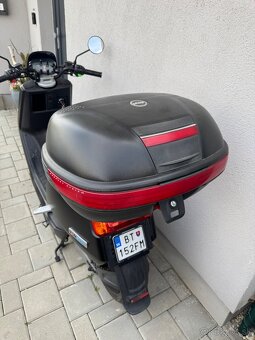 Niu n sport black elektricky skuter - 5