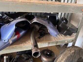 Yamaha r1 1998-2001 lacno rozpredám - 5