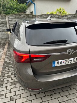 Toyota Avensis 2.0 D-4D r.2018 - 5