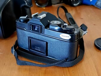 CHINON CM-4s (Auto Chinon 1,9/50mm Japan ) - 1981 - 5