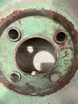 Plechové disky spartak-oktavia - 5