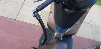 Piaggio Medley 150 - 5