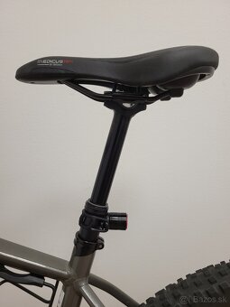 Kellys TYGON R50 P GREY 29" 725 Wh - 5