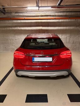 Mercedes-Benz GLA - 5