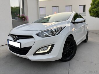Hyundai i30 1.4 crdi model 2013 - 5