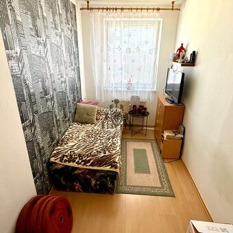 Na predaj priestranný 4 izb. byt s loggiou – Bukureštská ul. - 5