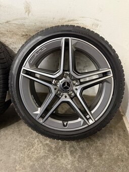 Zimná sada Mercedes Benz CLS C257 AMG 5x112 R19 , 245/40/19 - 5