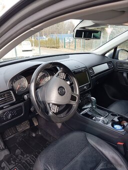 Volkswagen Touareg 3.0 TDI V6 - 5