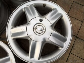 4 ks ZIMNÉ 195/60 R15 88T KLEBER cca 7 mm  -  LEN 20,- €/kus - 5