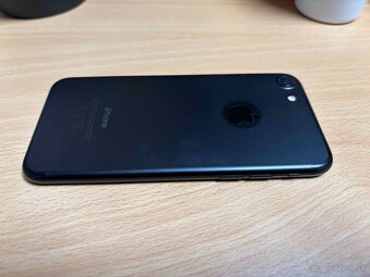 Apple iPhone 7 - 128GB - 84% kapacita batérie - 5