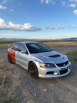 Mitsubishi Lancer Evo 8 - 5