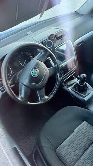Škoda octavia 2 FL 1.6 TDI - 5