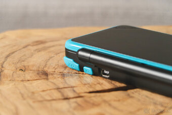 Nintendo New 2DS XL - 5
