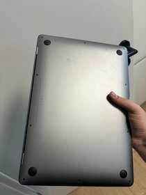 macbook air 13 palcový - 5