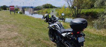 Suzuki vstrom dl 650 - 5