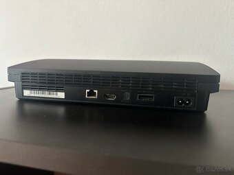 Playstation 3 Slim 320GB + ovládač + káble - 5