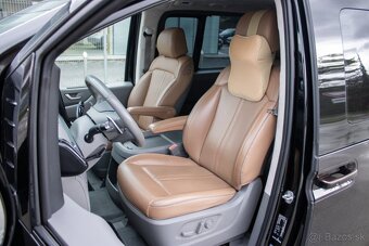Hyundai Staria 2.2 CRDi Luxury 4x4 - 5