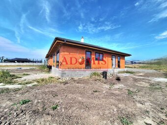 ADOMIS - Predáme 4izbový tehlový bungalov RUSKOV, všetky IS, - 5