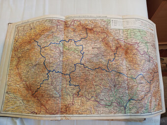 predám Školský zemepisný atlas - 5