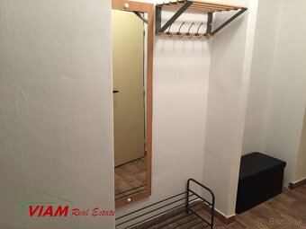 Na predaj 3 izbový byt Trenčín, 28. októbra - 5