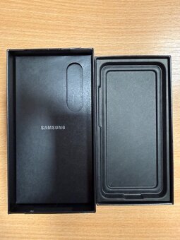 Samsung S 23 256 GB - 5