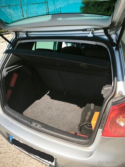 VW Golf 5 1.9 tdi - 5