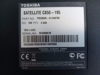 rozpredám notebook Toshiba satellite C850 - 5