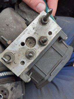 Predam diely z BMW E39 530d 135kw - 5