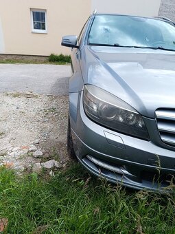 Mercedes C220 CDI Combi (Zadretý motor) - 5