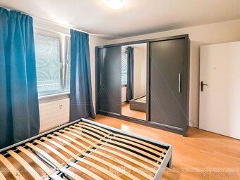 Väčší 3-izbový byt s loggiou s panoramatickým výhľadom - 5