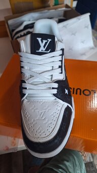 LV Arch Light Sneaker - 5