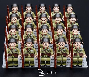 Vojaci 2. svetova vojna 20 ks+podlozka a zbrane - 5