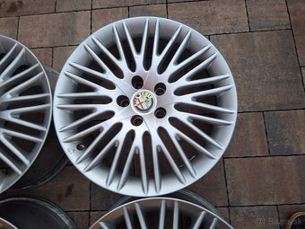 Predám org.hlinikové disky Alfa Romeo--R17 - 5
