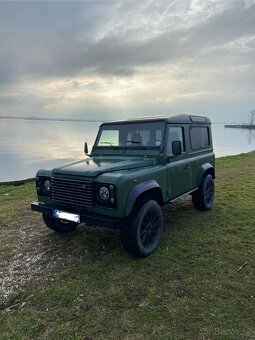 land rover defender - 5