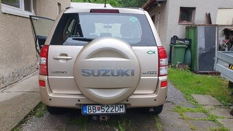 Predám Suzuki Grand Vitara 2.0 benzín + plyn - 5