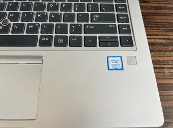 HP Elitebook 840 g6 i7 - 5