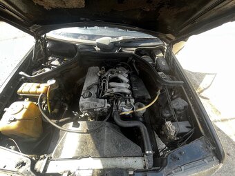 Mercedes benz e200d w124 - 5