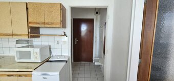 Topoľčany-centrum 1 izbový komlet zariadený byt na prenájom - 5