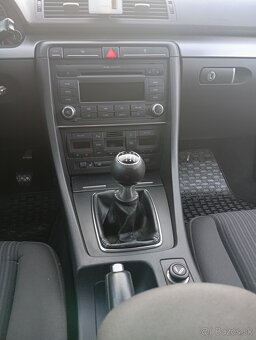 AUDI A4 AVANT S-LINE 2.0TDI - 5