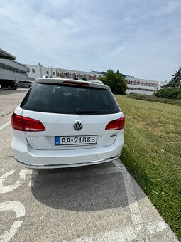 Volkswagen Passat Variant 2.0 TDI BMT Highline DSG - 5