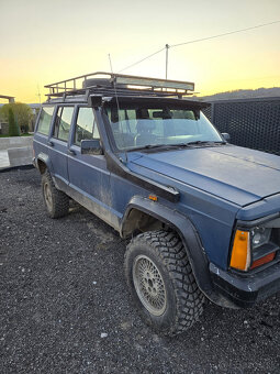 jeep cherkee xj 2,1 - 5