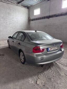 BMW e90 320d - 5