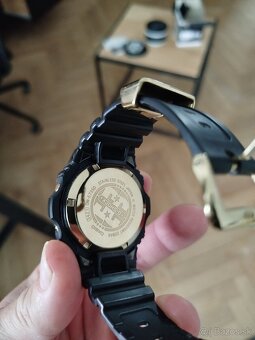 G-Shock DW-5735D-1BER - 5