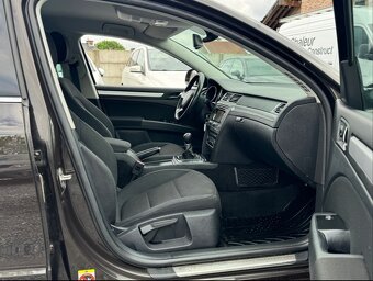 Škoda Superb 1,6 TDI sedan 7.2014 - 5