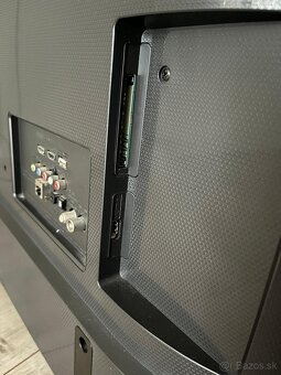 TV - LG 43UH610V - 5