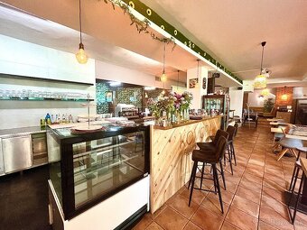 Odstúpenie zabehnutej reštaurácie - Sídlisko Západ - 5