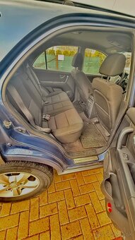 KIA sorento 125kw - 5