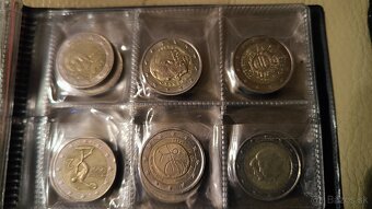 Predám 2 eurové mince - 5