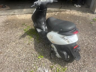 Piaggio zip 50 4t - 5